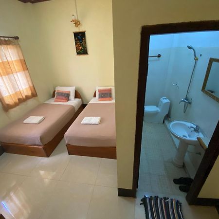 A Tee Guesthouse Luang Prabang Eksteriør bilde