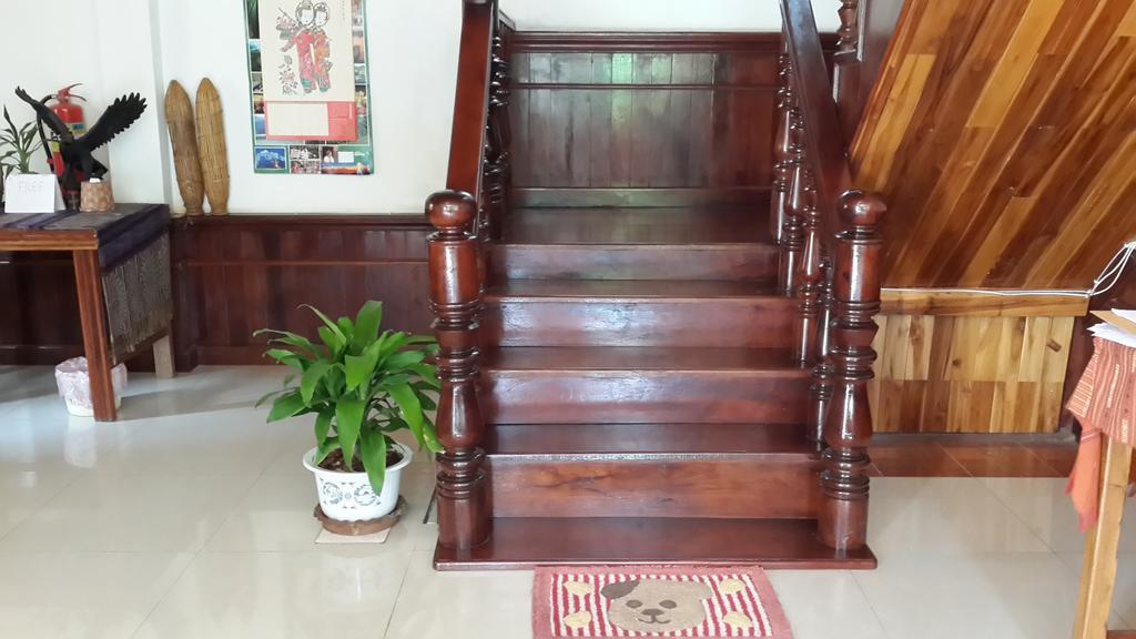 A Tee Guesthouse Luang Prabang Eksteriør bilde