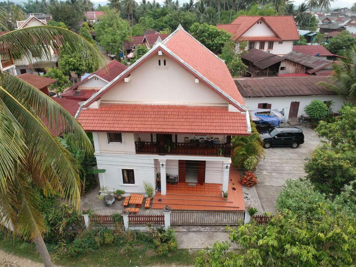 A Tee Guesthouse Luang Prabang Eksteriør bilde