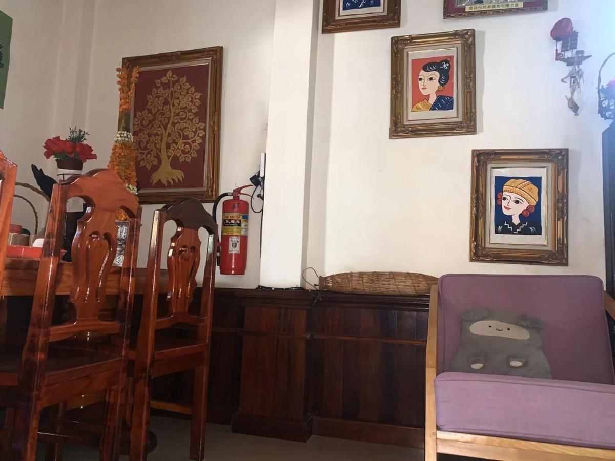 A Tee Guesthouse Luang Prabang Eksteriør bilde